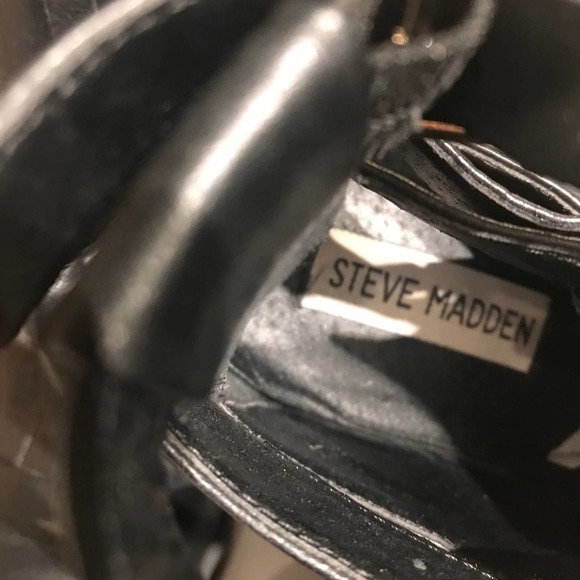 Steve Madden booties Repp black leather 3 buckles … - Picture 2 of 10